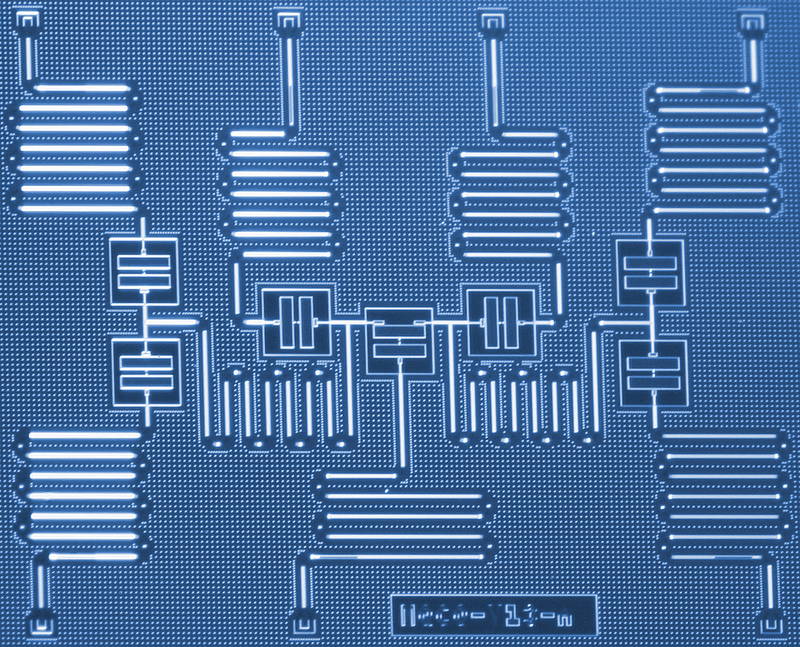 Quantum computer with seven qubits (Image: IBM Research/Flickr)